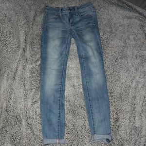 American eagle light wash jeans